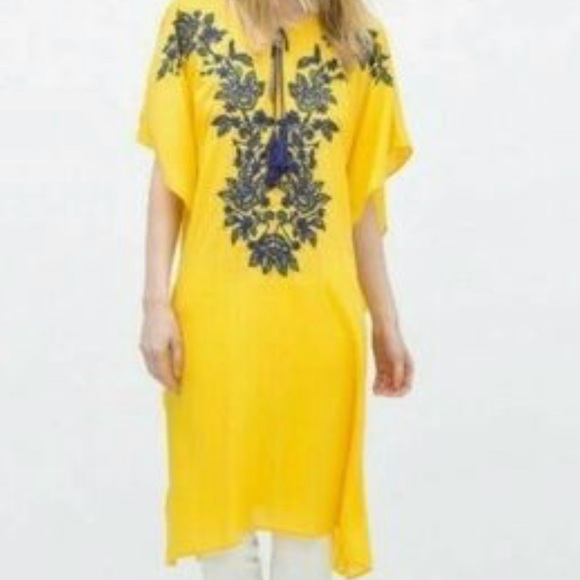 Zara Embroidered Top - Picture 2 of 3